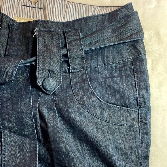 Boom Boom Jean shorts with belt - Picture 2 of 5